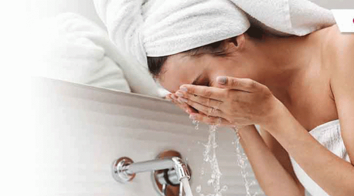 Bí Quyết Rửa Mặt Đúng Cách Ngay Tại Nhà Bí quyết rửa mặt đúng cách ngay tại nhà